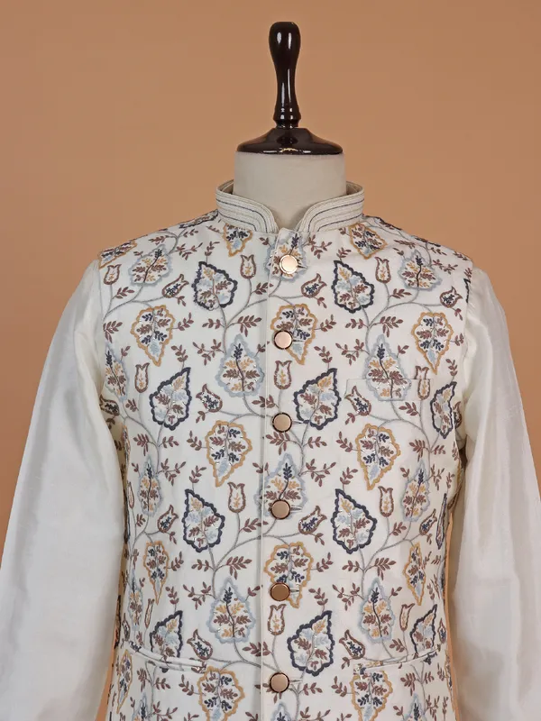 Newest silk cream waistcoat set for man