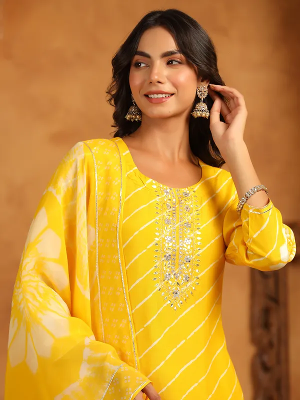 Newest yellow cotton silk kurti set