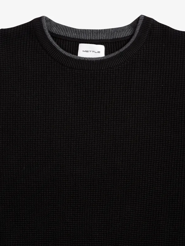 Octave black knitted t shirt