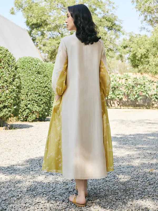 Off white and green printed kurti in muslin cotton