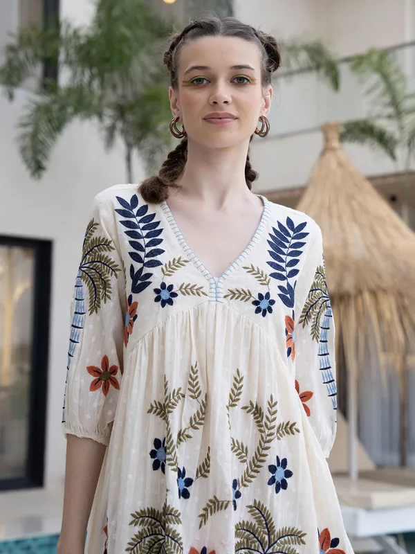 Off white and navy cotton kurti with thread work