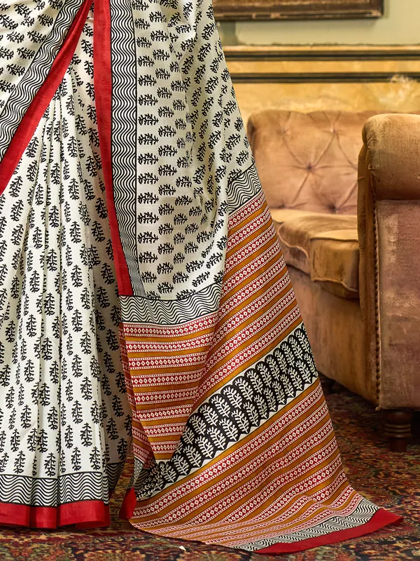 Off white bhagalpuri silk saree in printed