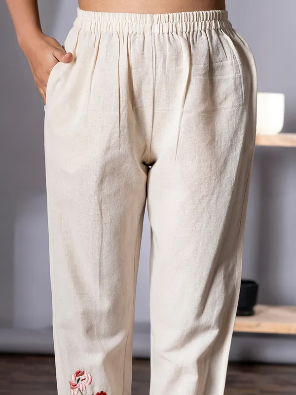 Off-white cotton co-ord set for casual