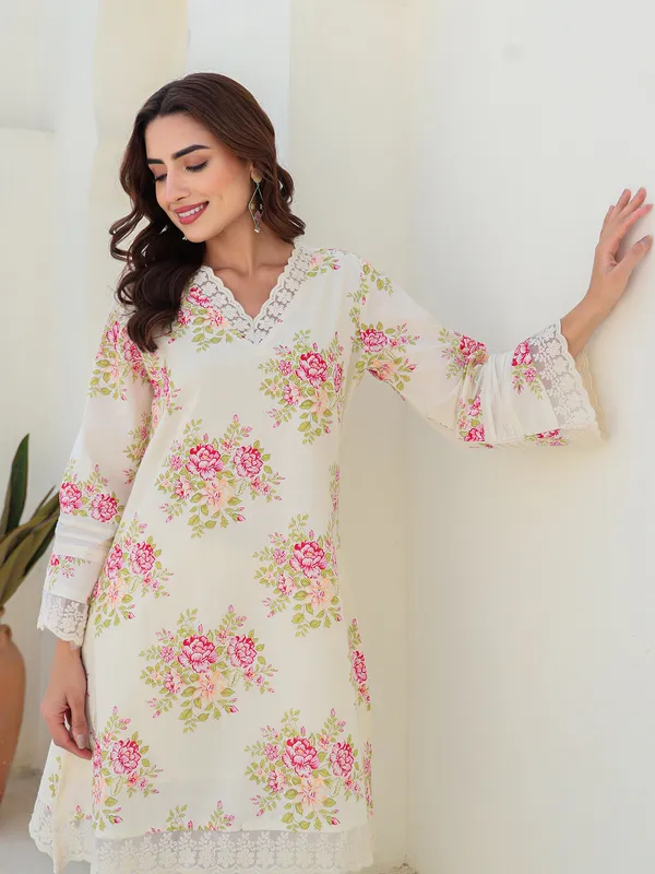 Off white cotton floral printed kurti set