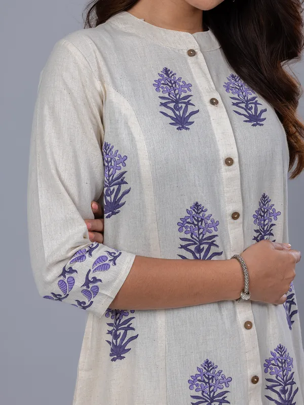 Off white cotton kurti for casual wear