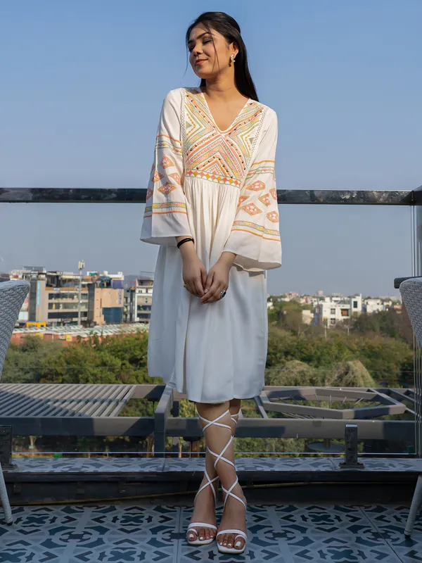 Off-white cotton silk casual kurti
