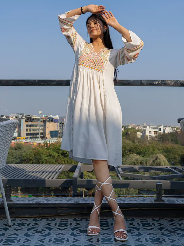 Off-white cotton silk casual kurti