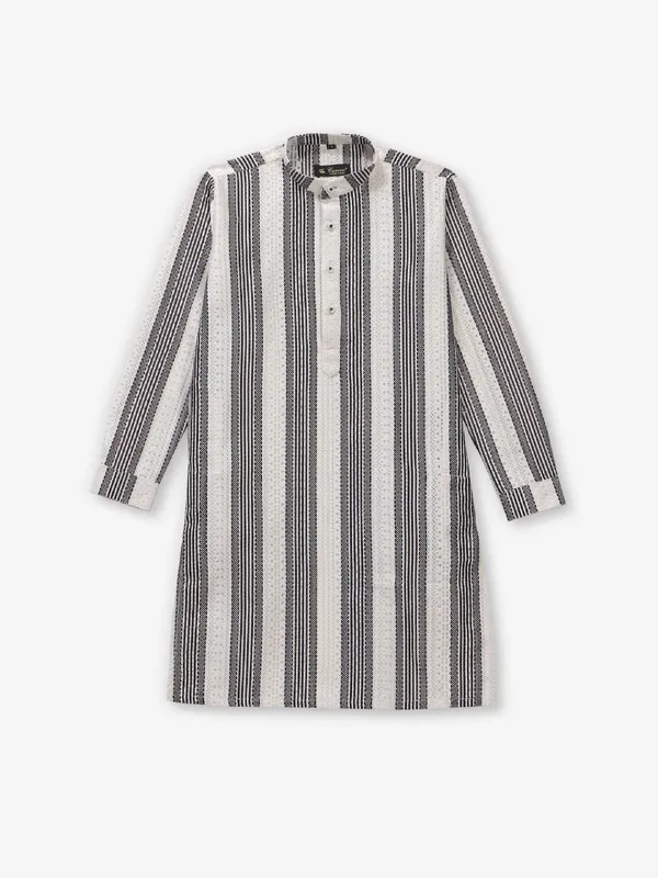 Off-white cotton silk kurta suit for boys