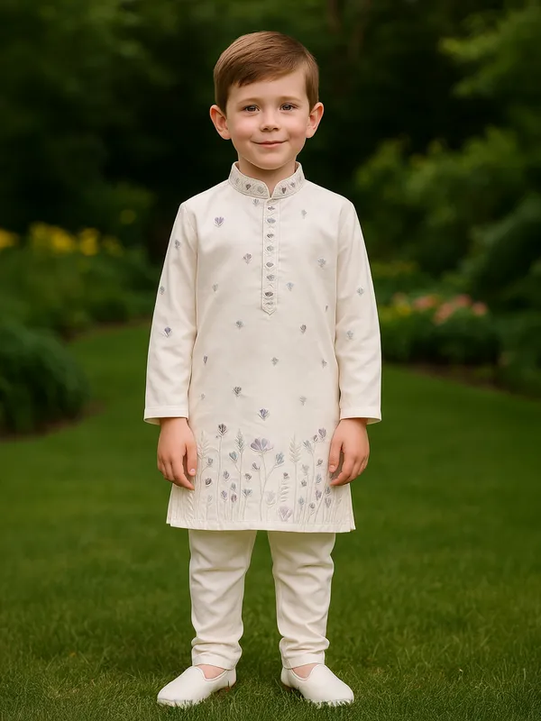 Off white cotton silk kurta suit with embroidery