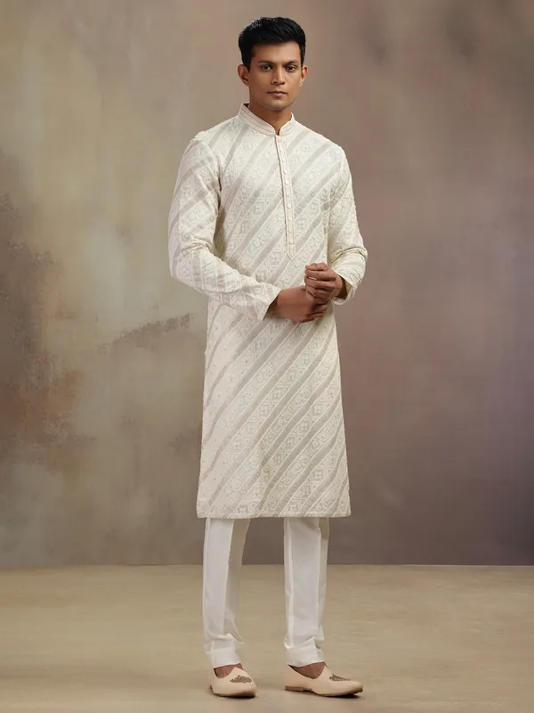 Off white georgette kurta suit with thread work