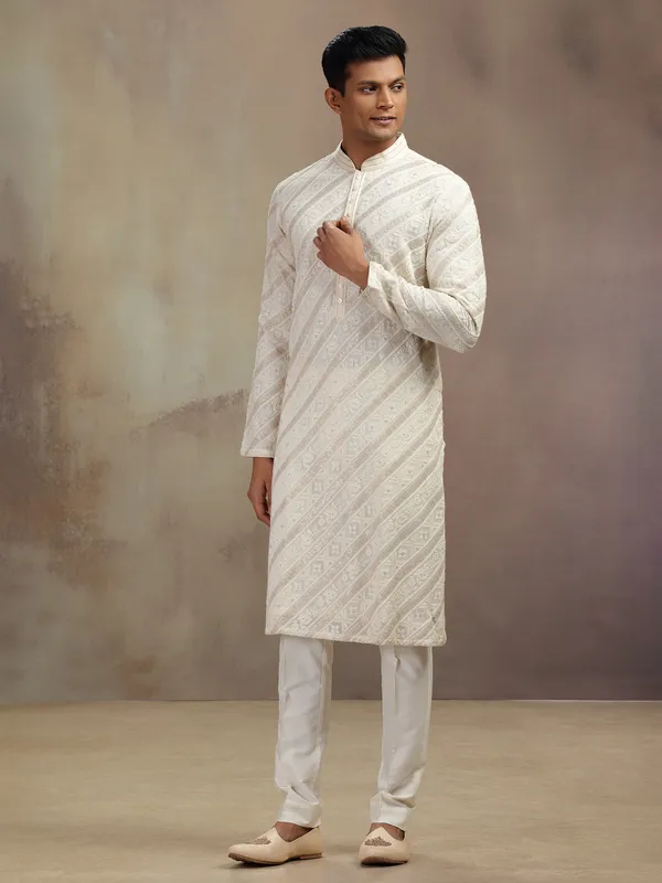 Off white georgette kurta suit with thread work