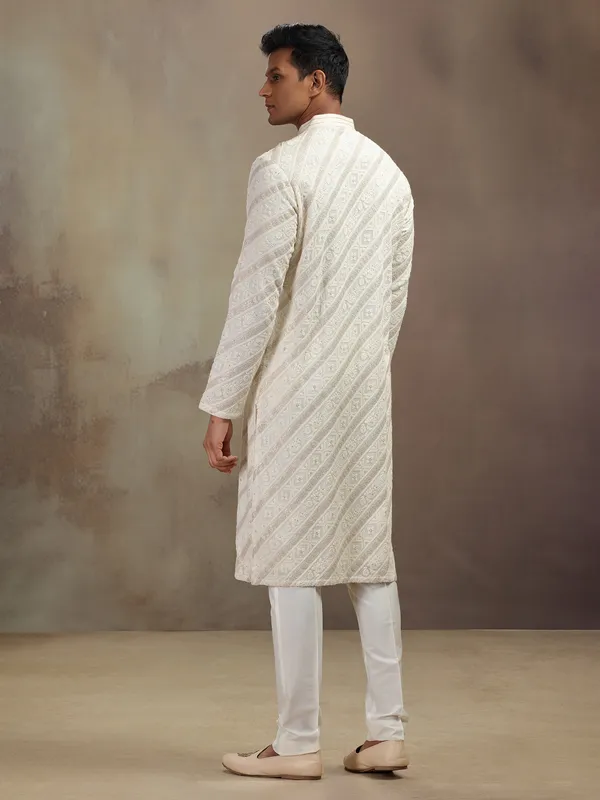 Off white georgette kurta suit with thread work