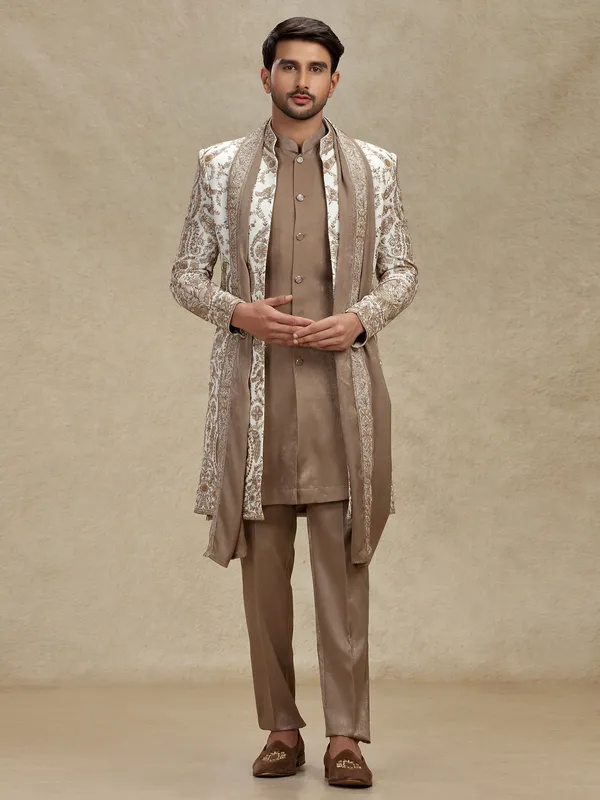 Off white indo western with dupatta and embroidery