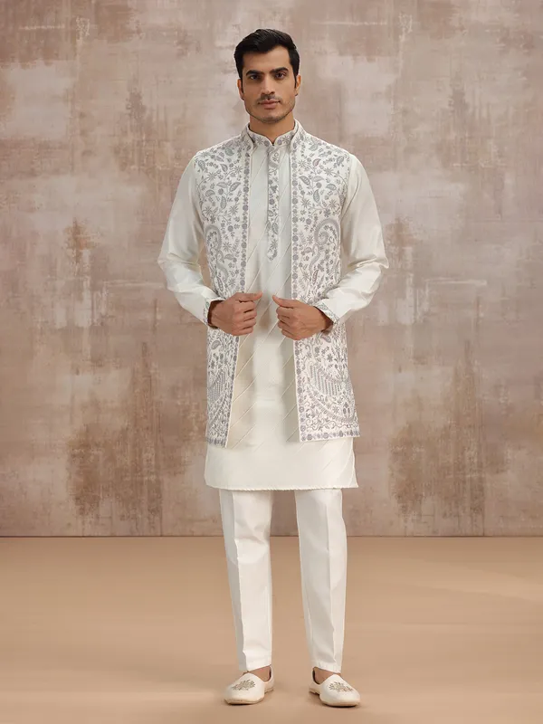 Off white long waistcoat set for wedding events