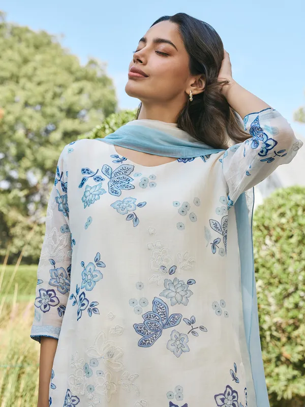 Off white muslin cotton  salwar suit with dupatta