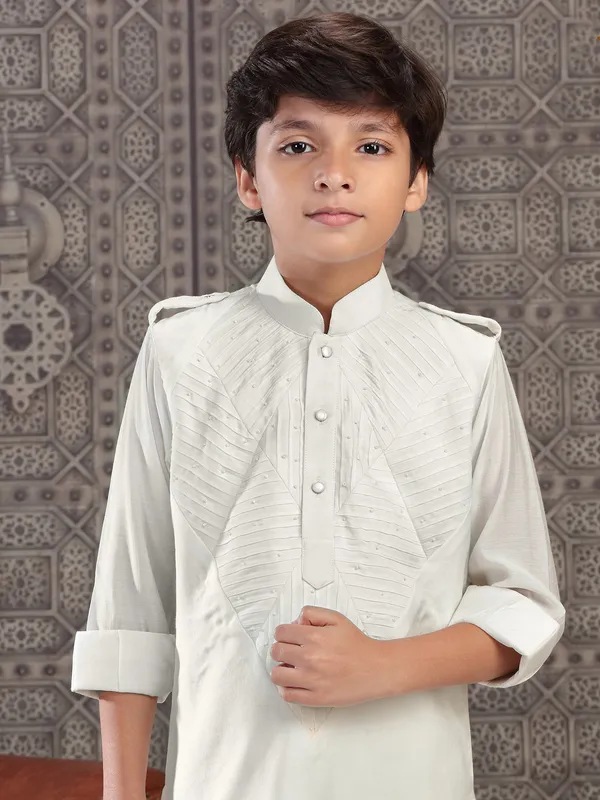 Off-white pathani suit in cotton