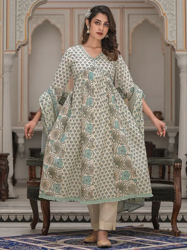 Off white printed casual kurti set in cotton