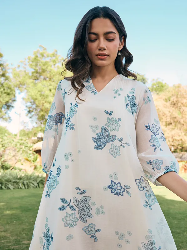 Off white printed kurti in muslin cotton