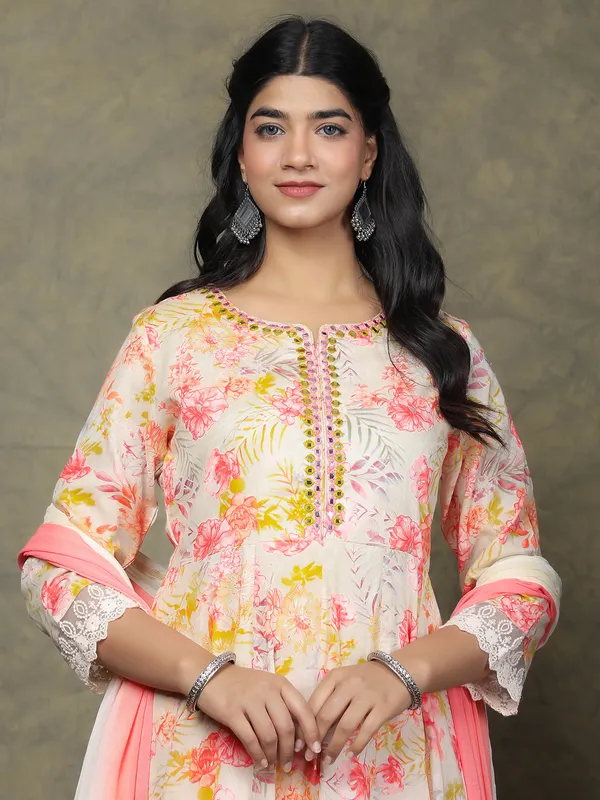 Off white printed kurti set in cotton