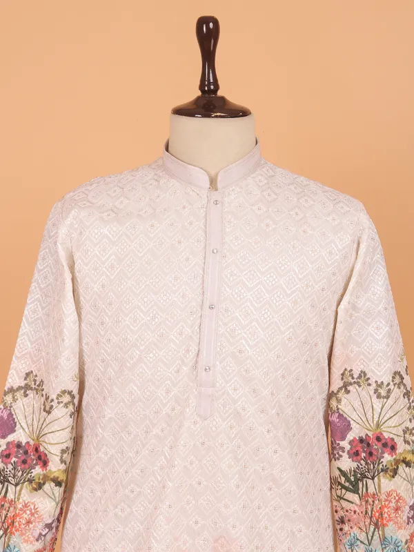 Off white printed sleeves festive kurta set for men
