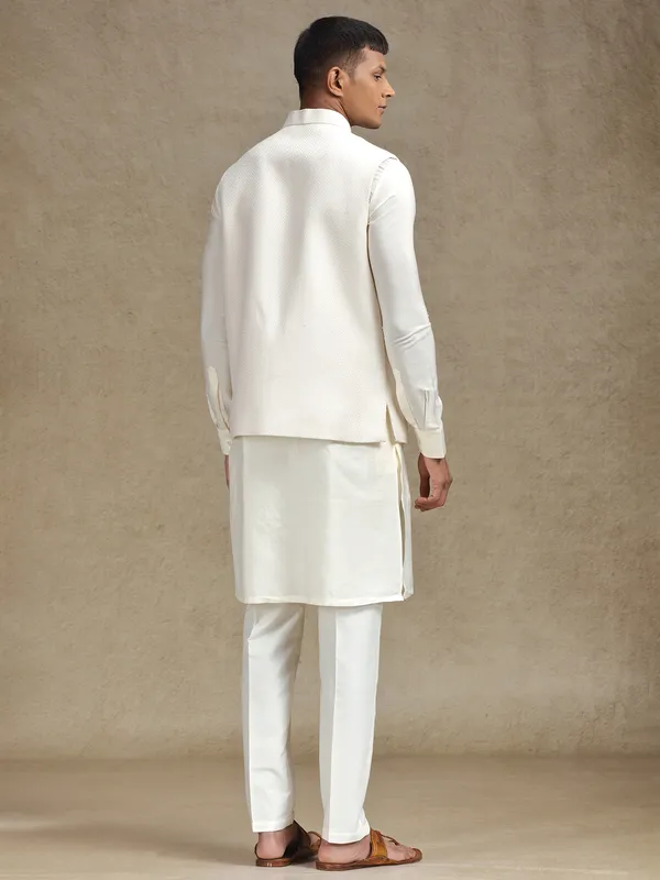 Off white waistcoat set with intricate work
