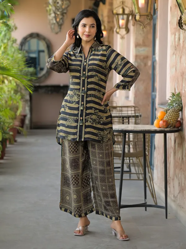 Olive georgette casual printed kurti set