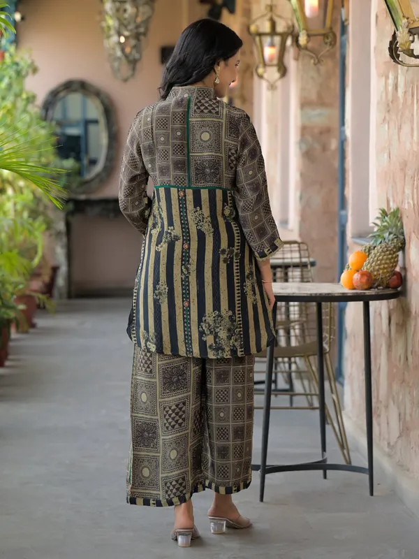 Olive georgette casual printed kurti set