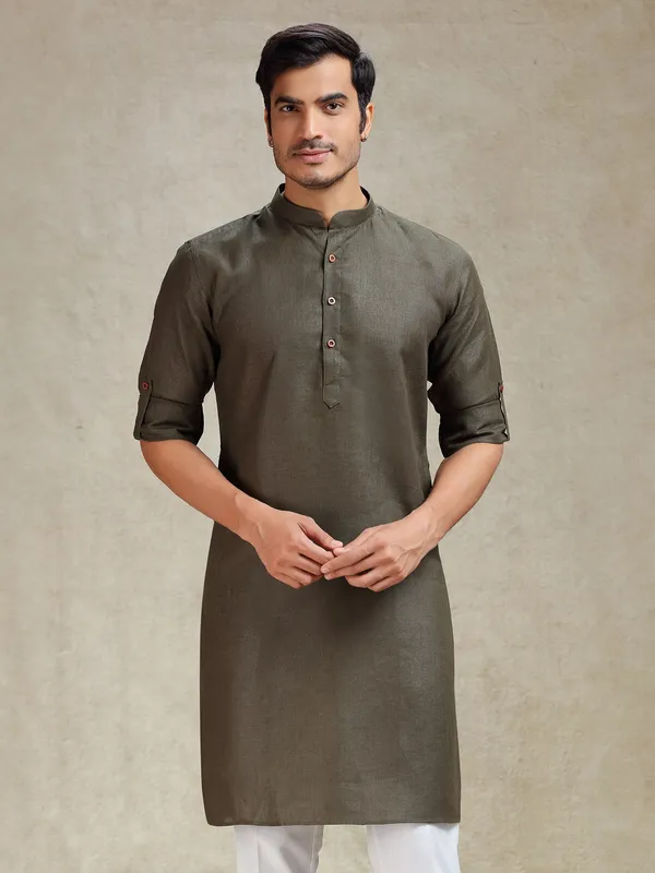 Olive green linen kurta for ethnic look