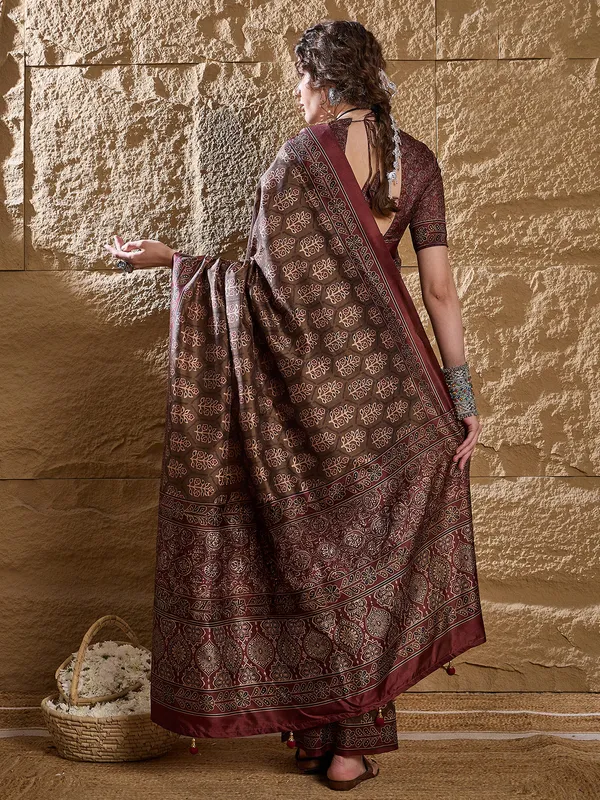 Olive silk saree with digital printed design