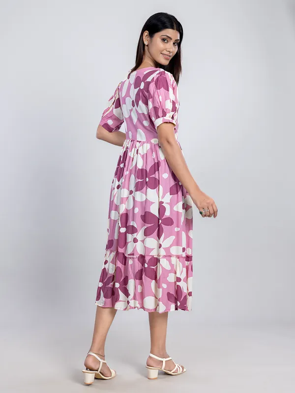 Onion pink cotton printed kurti for women