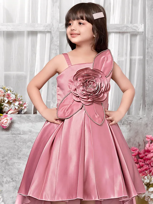 Onion pink satin silk frock for sleeveless