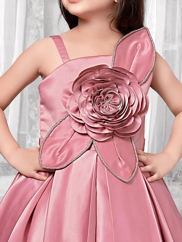 Onion pink satin silk frock for sleeveless