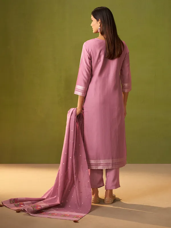 Onion pink silk kurti adorned with motifs