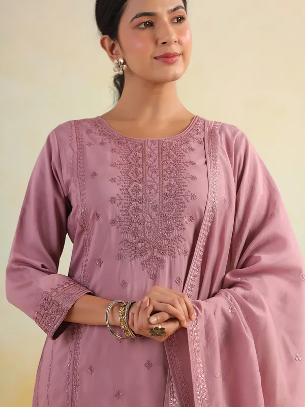 Onion pink silk kurti set with dupatta