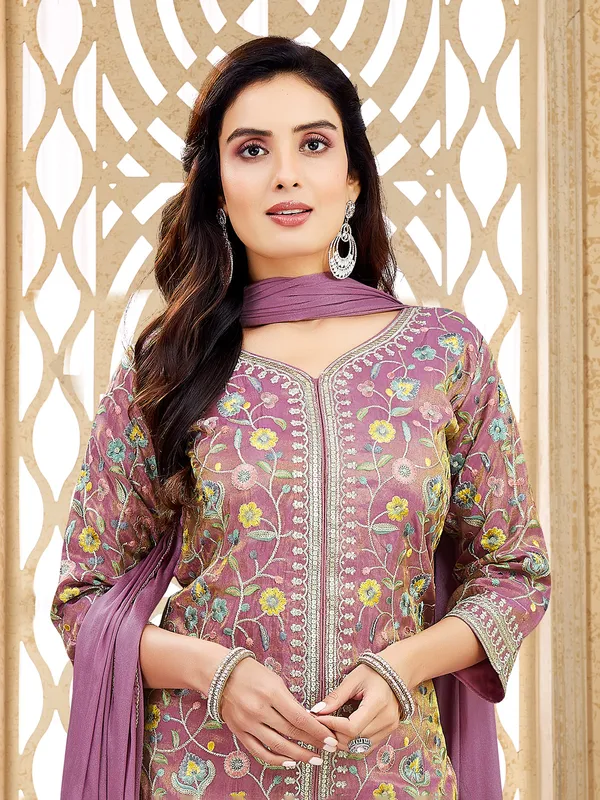 Onion pink silk salwar suit with thread and zari sparkle