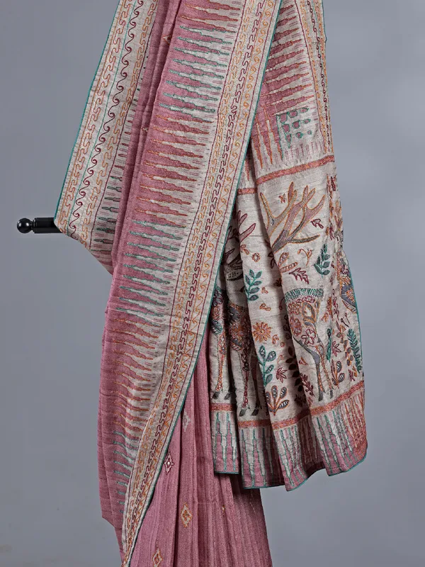 Onion pink silk saree accented for women
