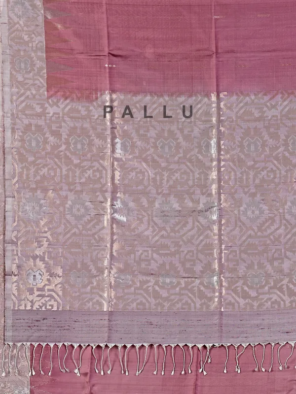 Onion pink silk saree with exquisite zari accents