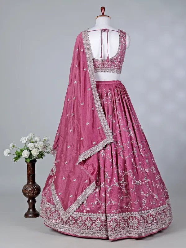 Onion pink silk sweetheart lehenga choli with dupatta