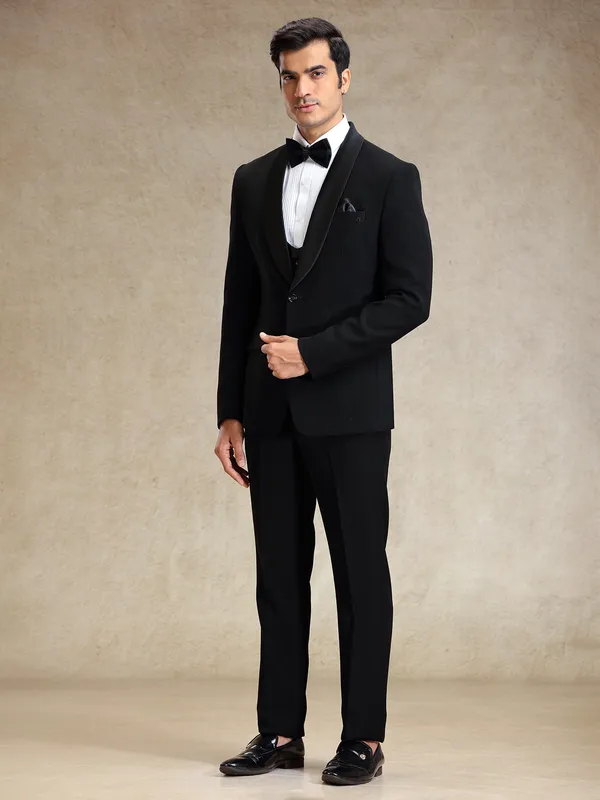 Party wear navy 5 pcs polyster tuxedo suit