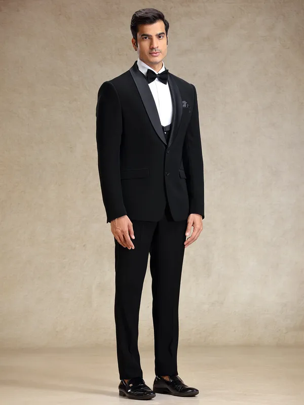 Party wear navy 5 pcs polyster tuxedo suit