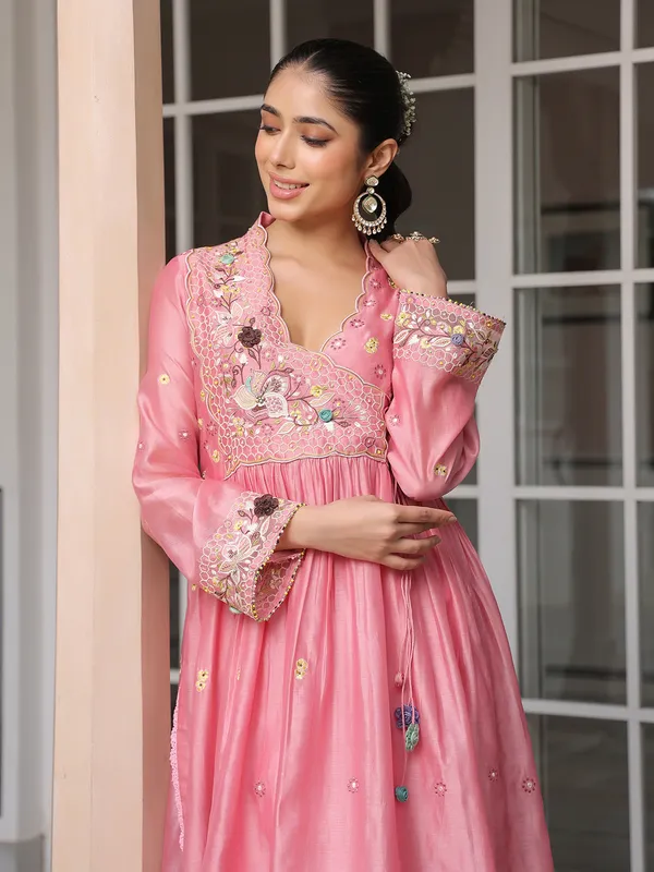 Pastel pink chanderi silk kurti set