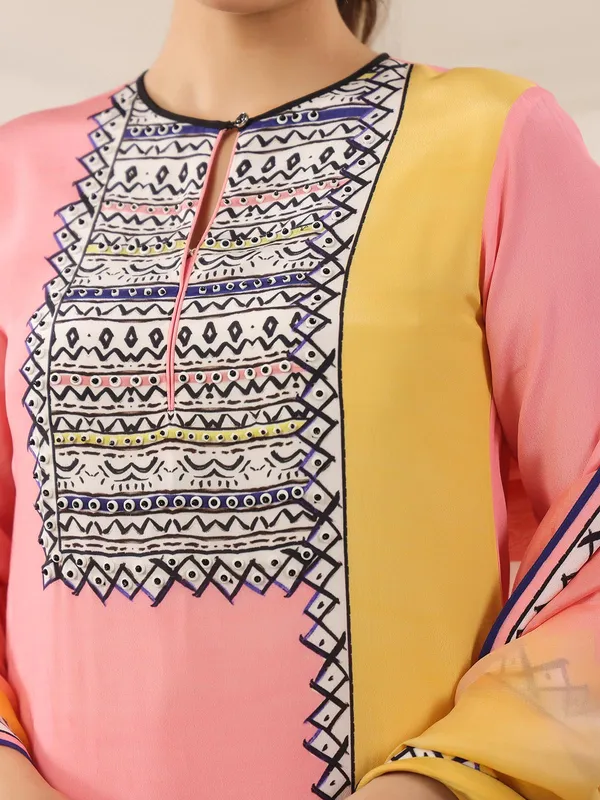 Peach printed kurti set in viscose georgette