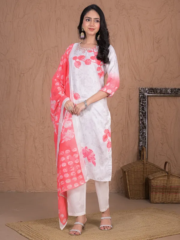 Peach printed women kurti set in cotton silk