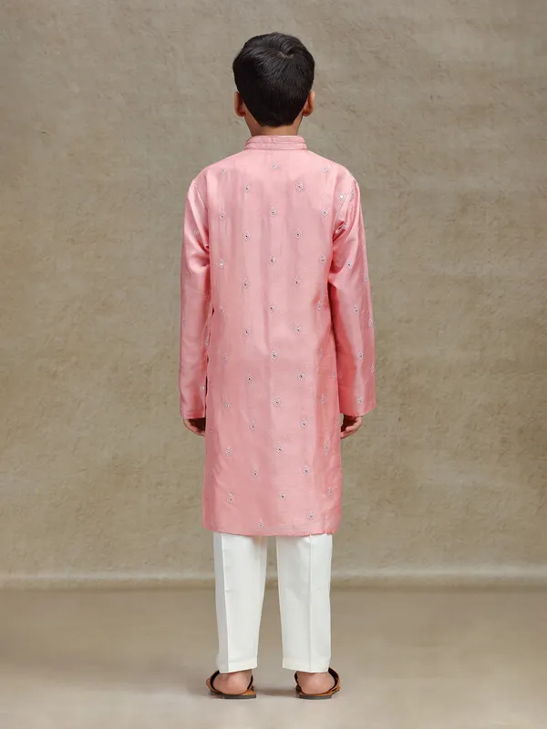 Peach silk printed kurta set