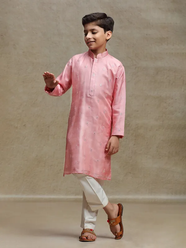 Peach silk printed kurta set