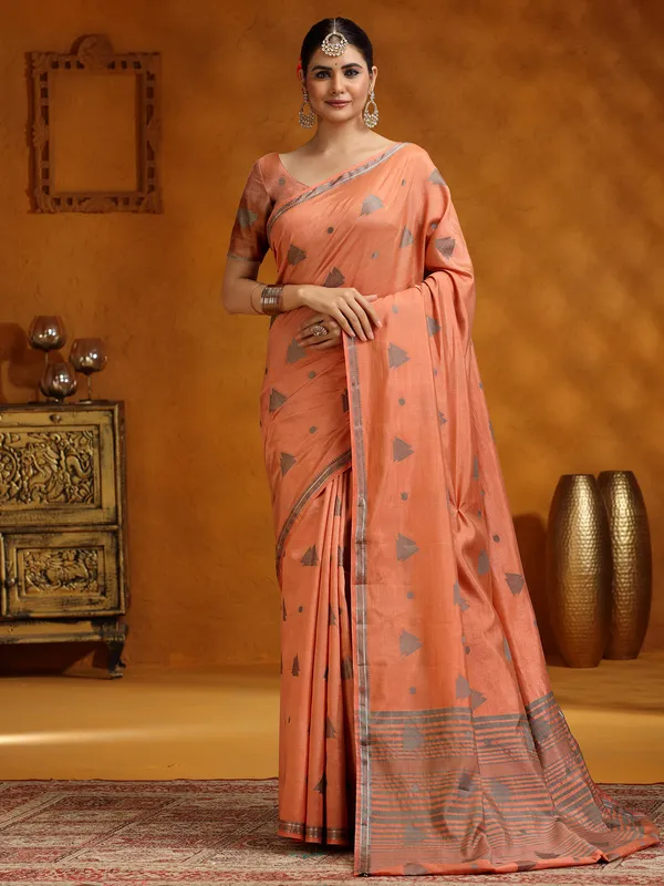 Peach silk saree for festival