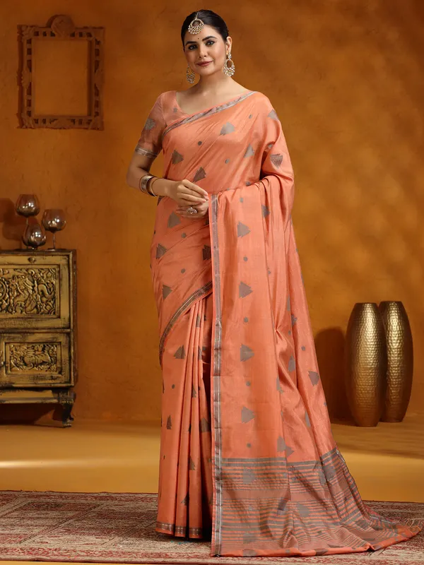 Peach silk saree for festival