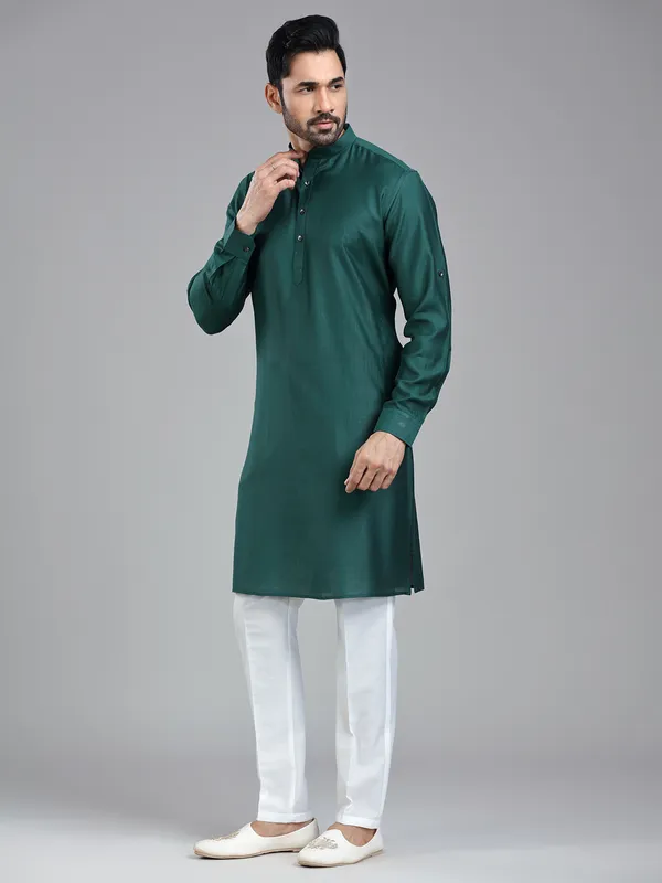 Pine green sober stylish kurta pajama set for men