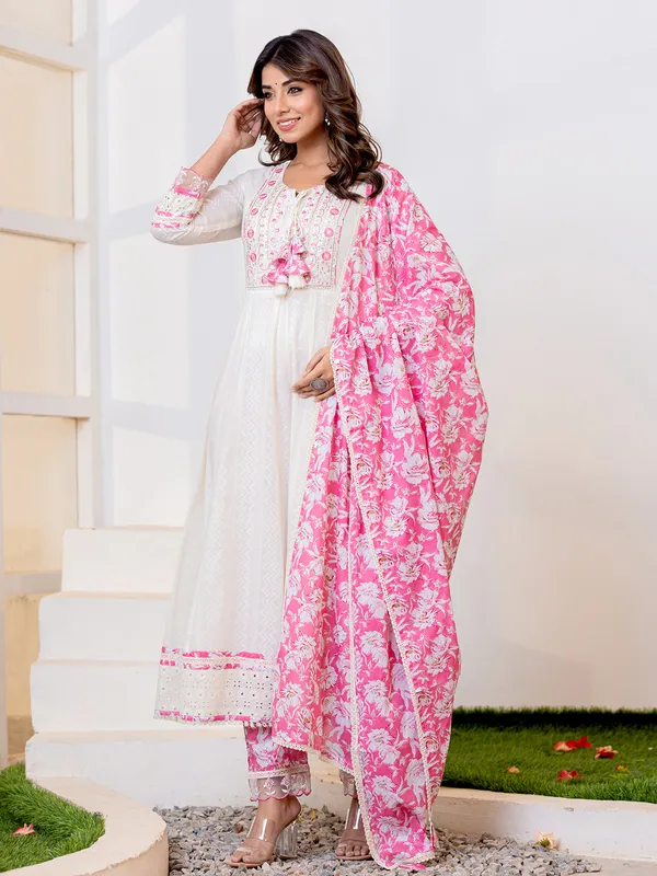 Pink and white kurti set with dupatta