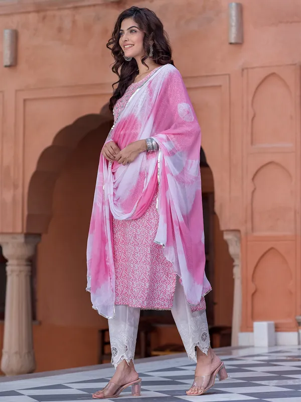 Pink and white shaded cotton pant suit